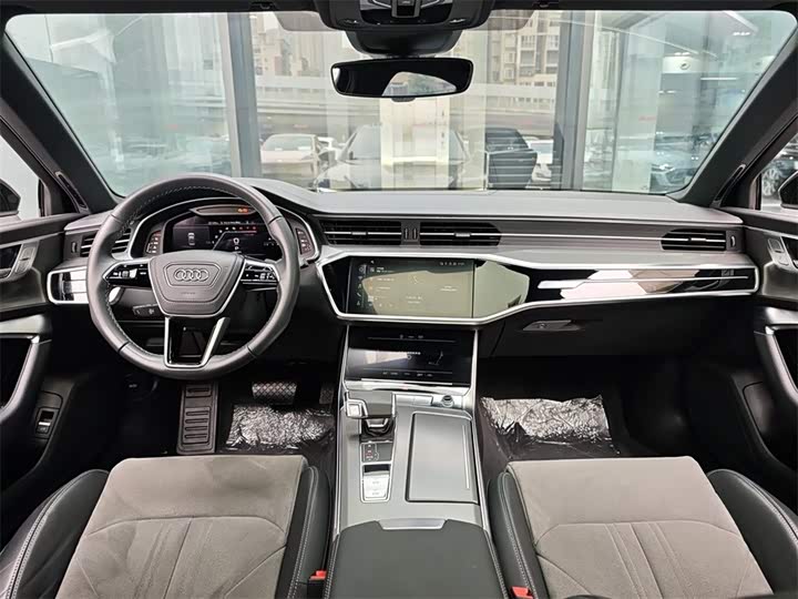 Фото 6 - Audi A6L