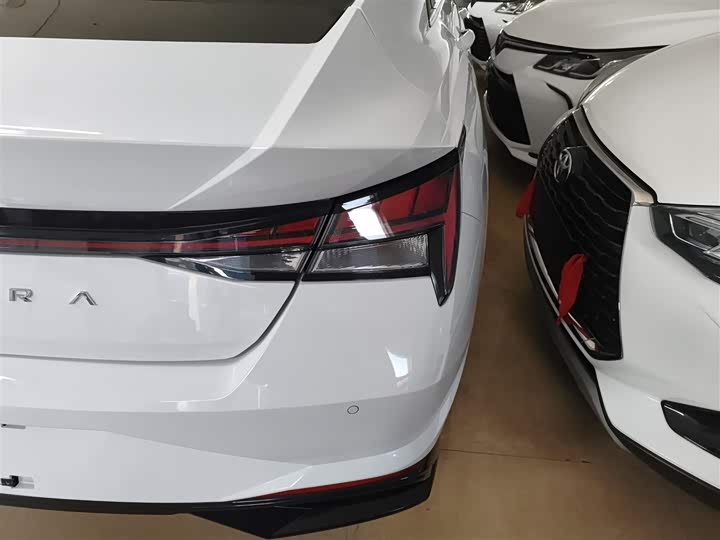 Фото 8 - Hyundai Elantra N line