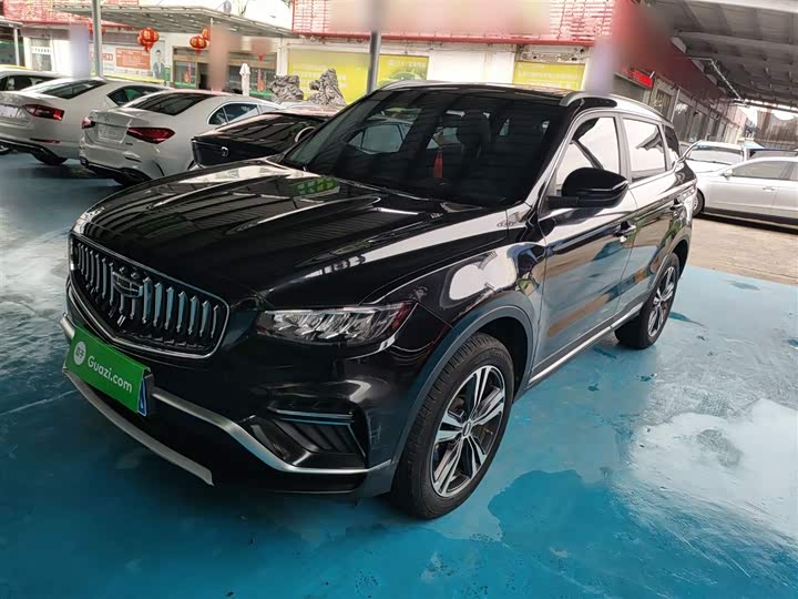 Фото 1 - Geely Atlas