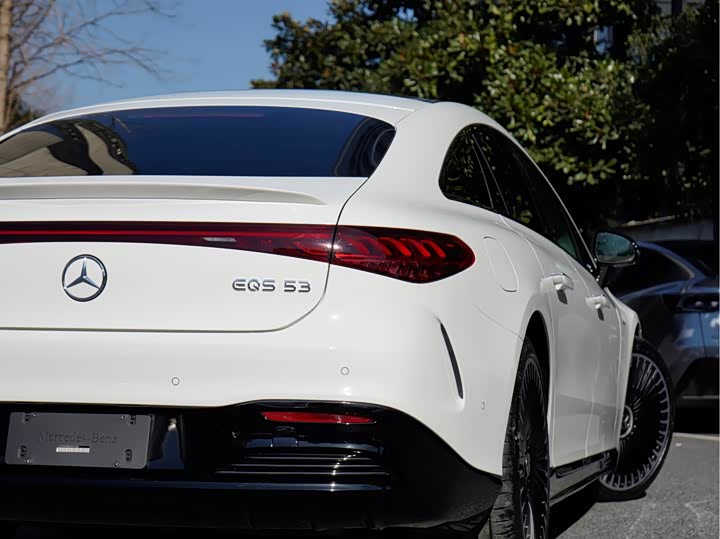 Фото 7 - Mercedes-Benz EQS AMG