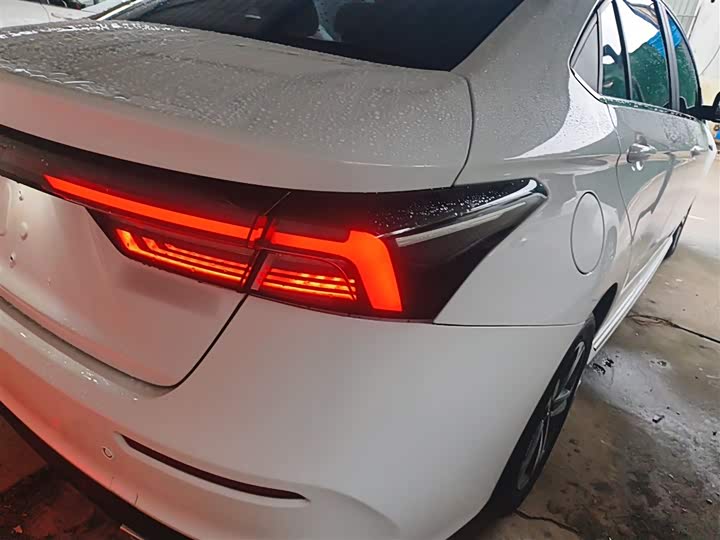 Фото 8 - Chery Omoda S5 (Arrizo 5 Plus)