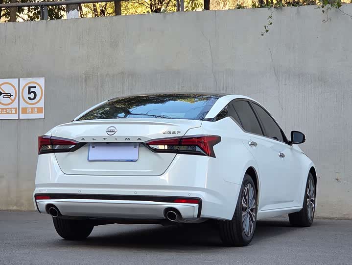 Фото 6 - Nissan Teana