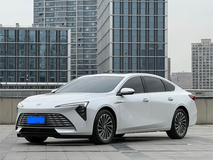 Фото 1 - Buick LaCrosse