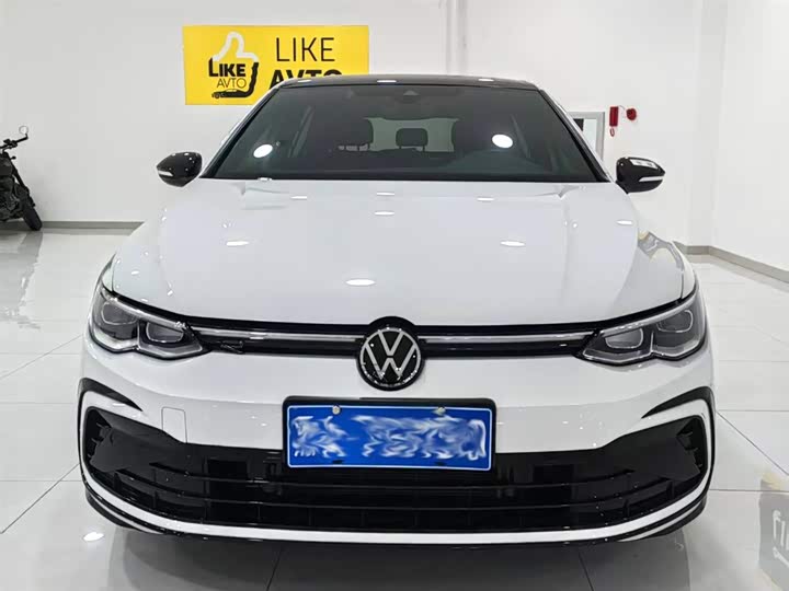 Фото 5 - Volkswagen Golf