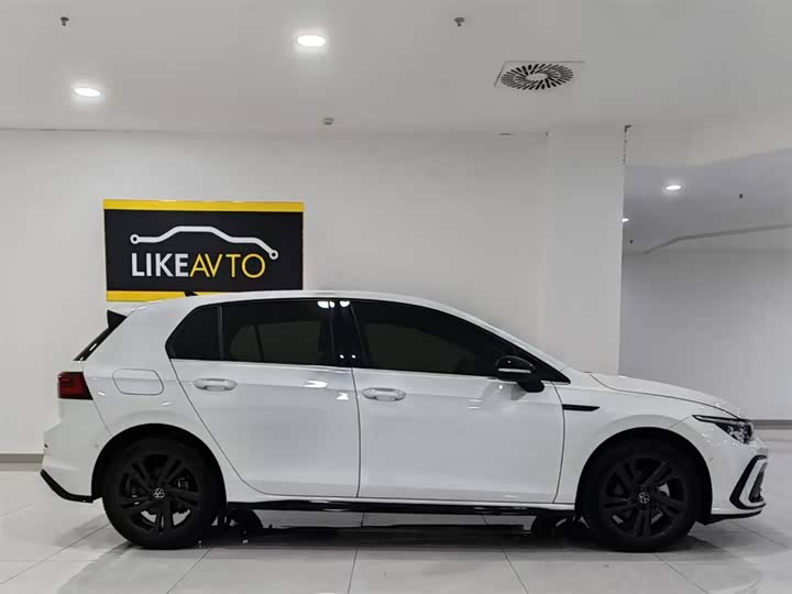 Фото 9 - Volkswagen Golf