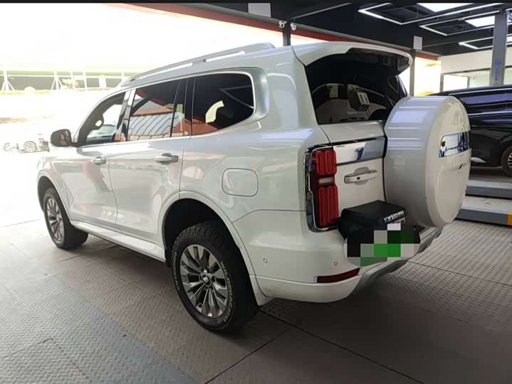 Фото 5 - Tank 500 Hybrid