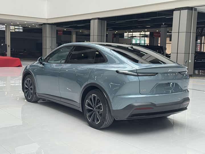 Фото 7 - Nio Onvo L60