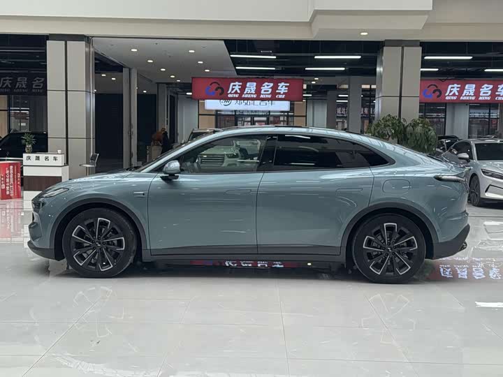 Фото 8 - Nio Onvo L60