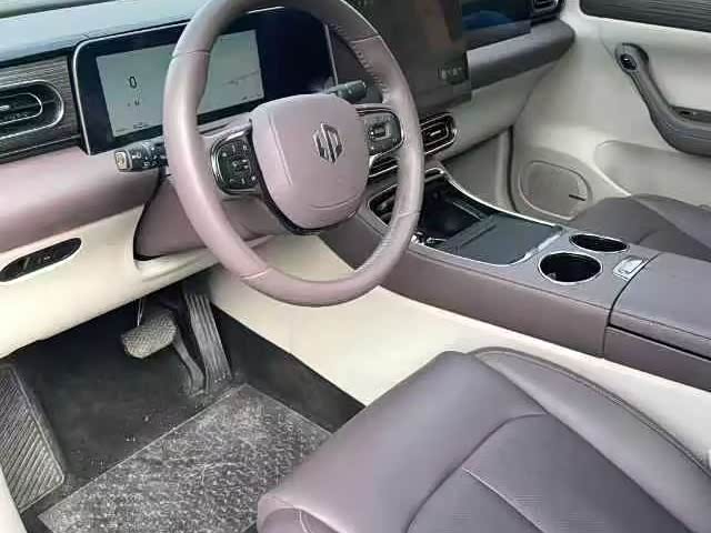 Фото 2 - Leapmotor C11