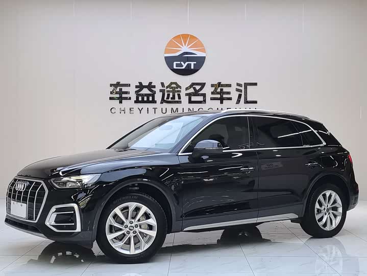 Фото 1 - Audi Q5L