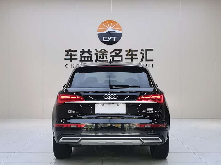Фото 5 - Audi Q5L