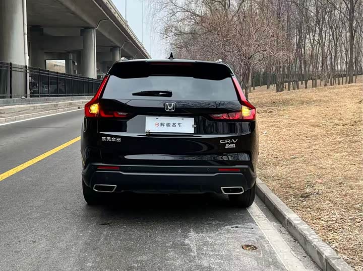 Фото 4 - Honda CR-V