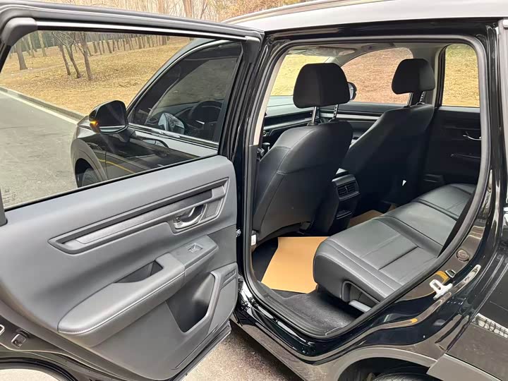 Фото 8 - Honda CR-V