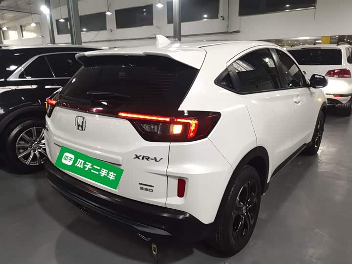 Фото 7 - Honda XR-V