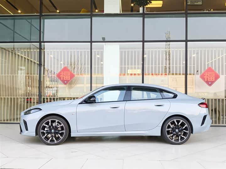 Фото 6 - BMW 2 Series