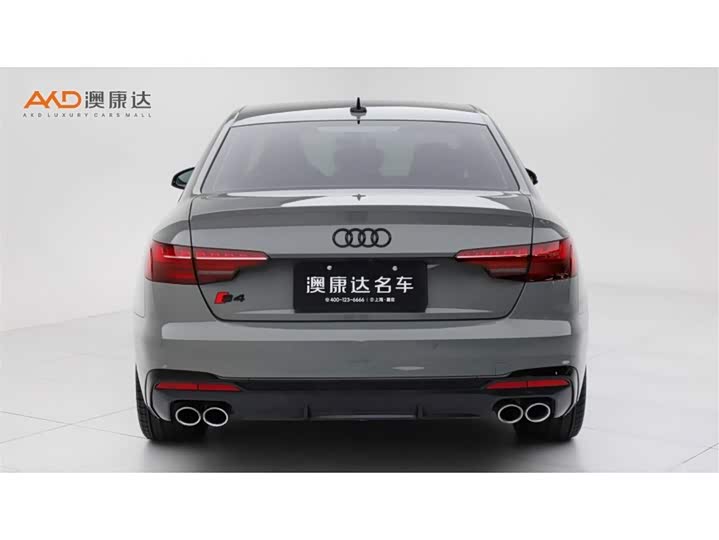 Фото 4 - Audi S4