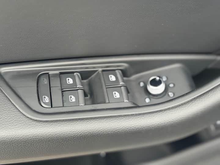 Фото 6 - Audi A5