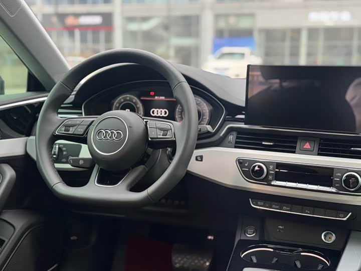 Фото 9 - Audi A5