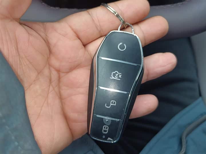 Фото 9 - BYD Seal 06 Hybrid/EV