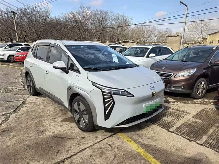 Фото 2 - GAC Aion Y