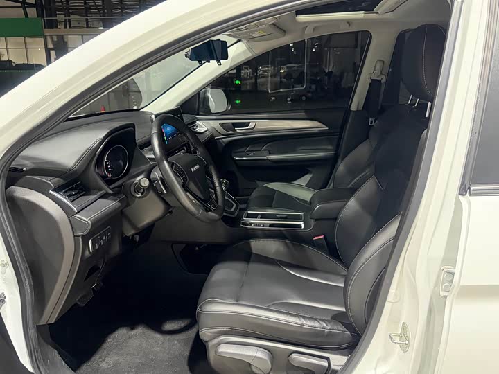 Фото 7 - Haval M6