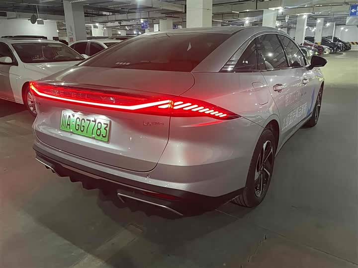 Фото 7 - Geely Galaxy L6