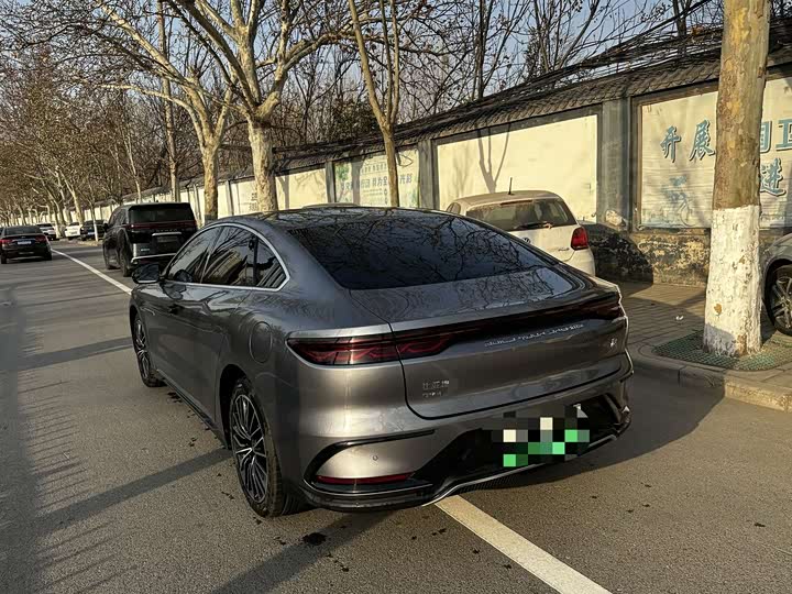 Фото 6 - BYD Han