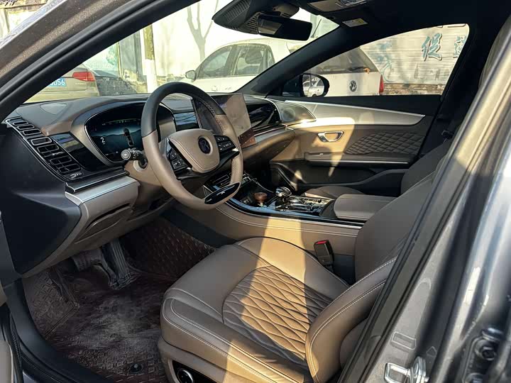 Фото 9 - BYD Han