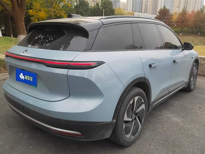 Фото 3 - Nio ES6