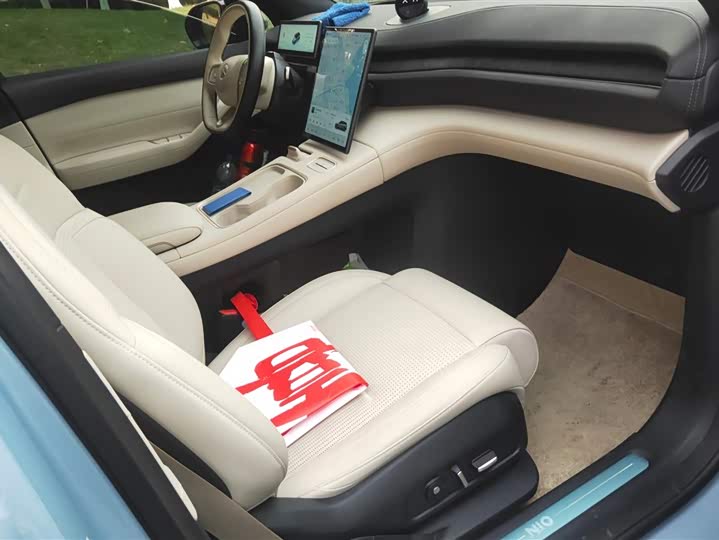 Фото 8 - Nio ES6