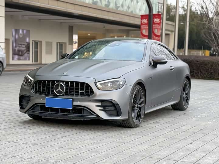 Фото 1 - Mercedes-Benz E-Class AMG