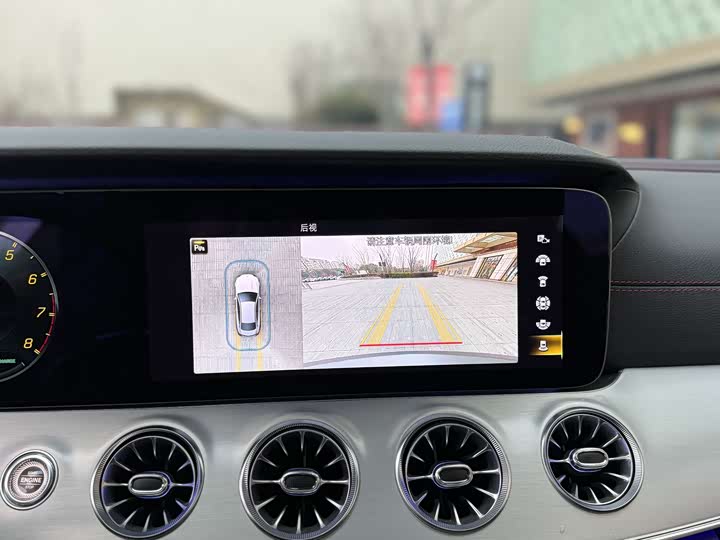 Фото 7 - Mercedes-Benz E-Class AMG