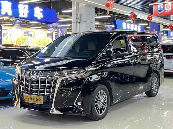 Фото 1 - Toyota Alphard