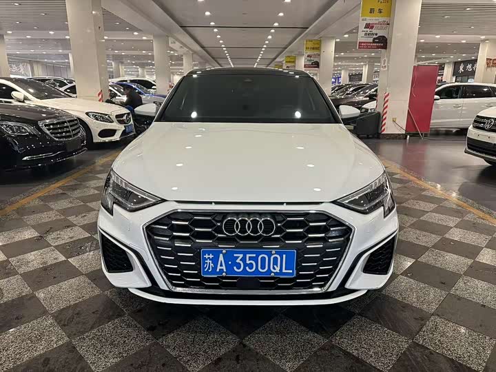 Фото 2 - Audi A3
