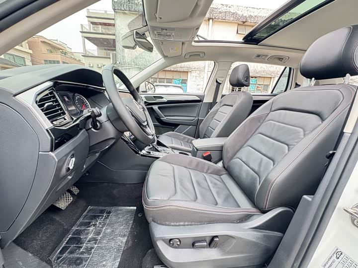 Фото 7 - Volkswagen Tayron