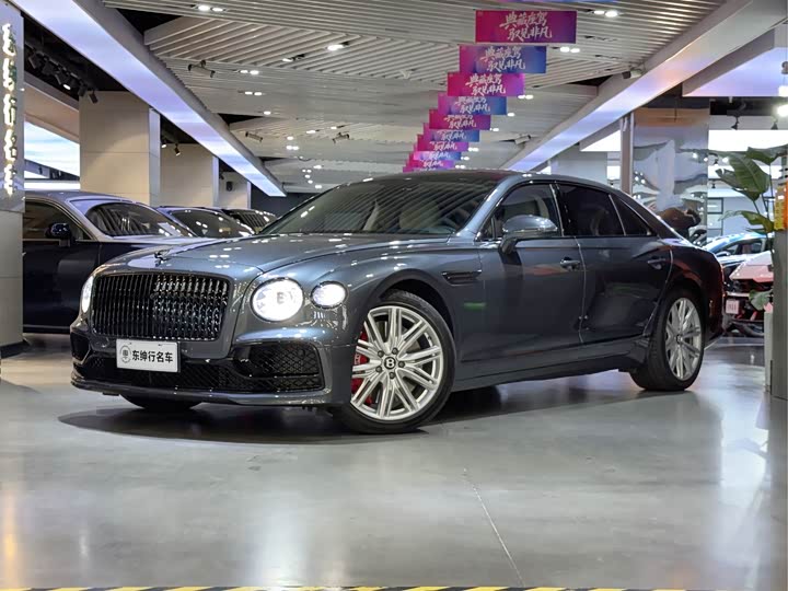 Фото 1 - Bentley Flying Spur