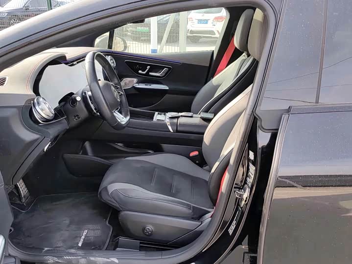 Фото 3 - Mercedes-Benz EQE AMG