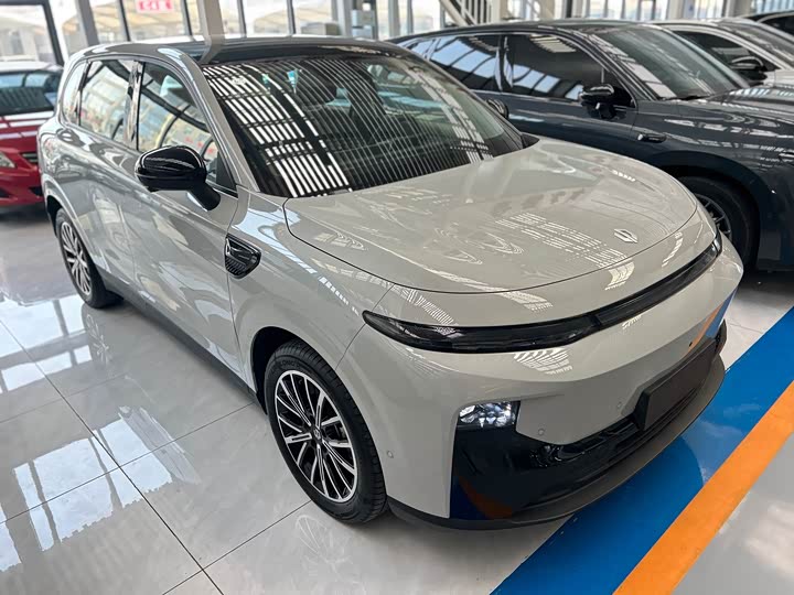 Фото 3 - Leapmotor B10