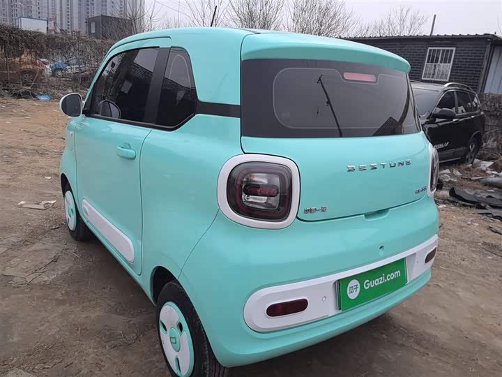 Фото 5 - Bestune Pony