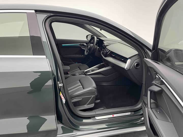 Фото 9 - Audi A3