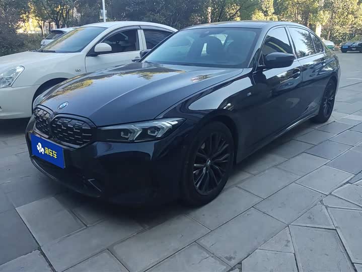 Фото 1 - BMW 3 Series