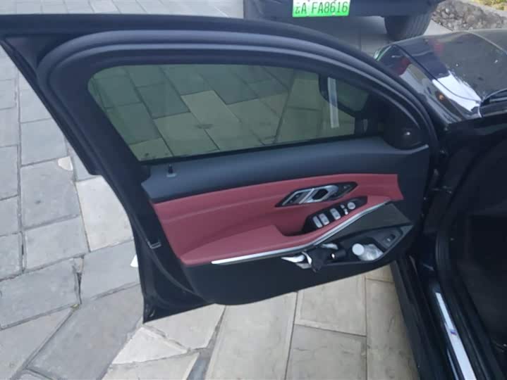 Фото 7 - BMW 3 Series