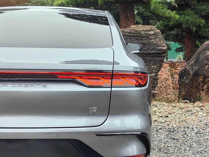 Фото 8 - BYD Han