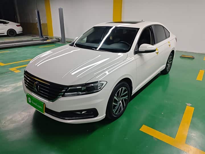 Фото 1 - Volkswagen Lavida