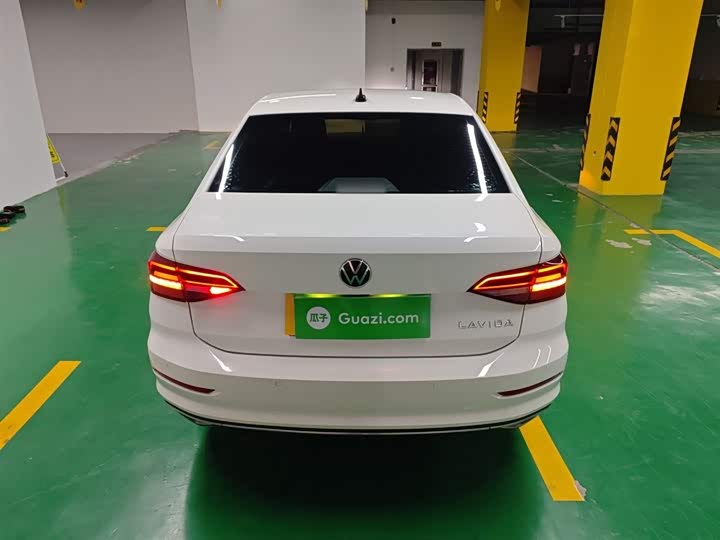 Фото 6 - Volkswagen Lavida