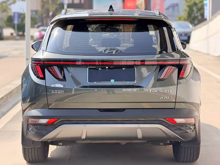 Фото 8 - Hyundai Tucson L