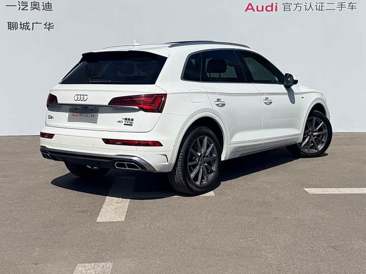 Фото 4 - Audi Q5L
