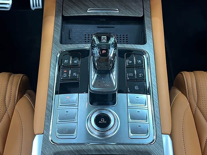 Фото 8 - Tank 500