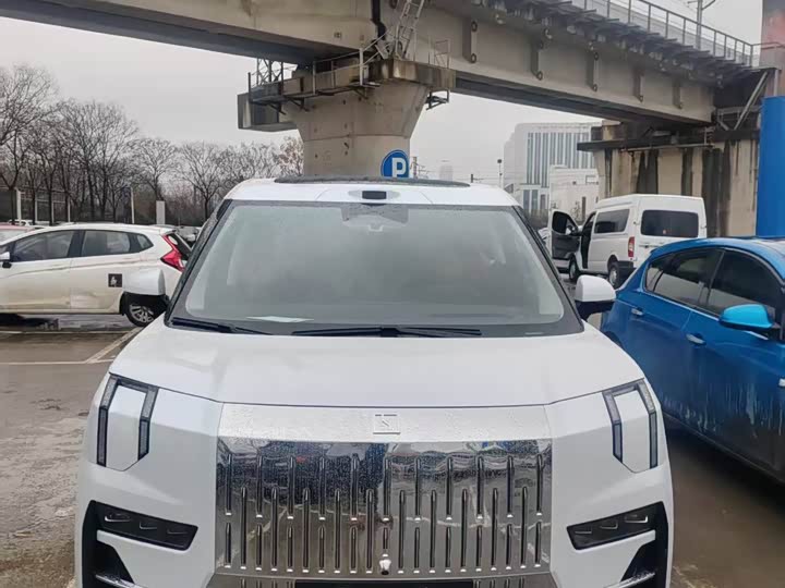 Фото 3 - Zeekr 009