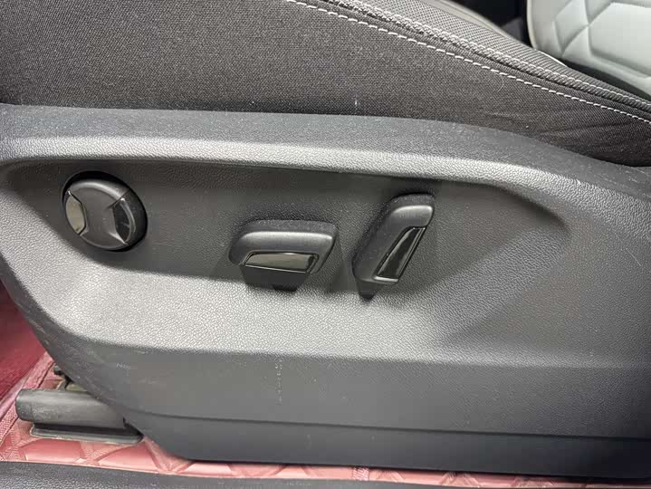 Фото 6 - Volkswagen Tayron